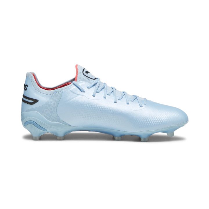 PUMA King Ultimate FG/AG Football Boots