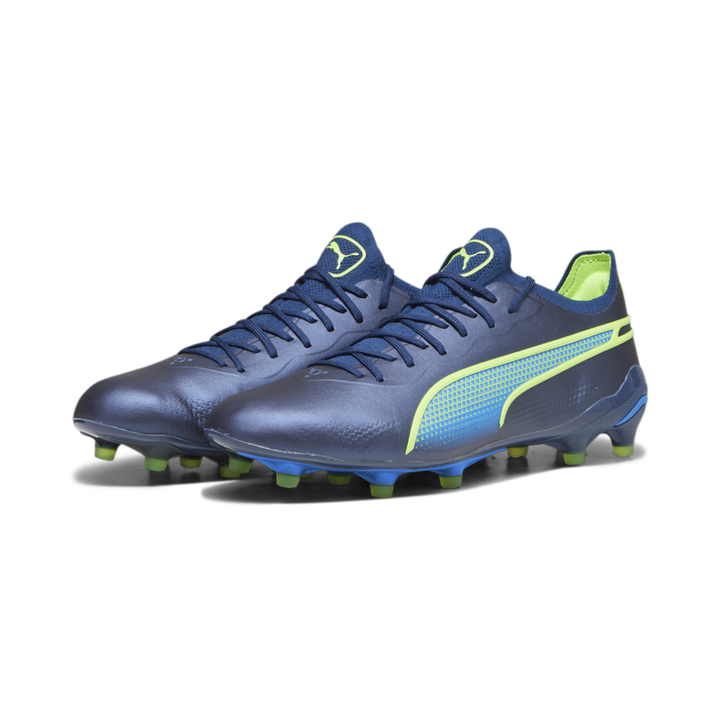 PUMA King Ultimate FG/AG Football Boot