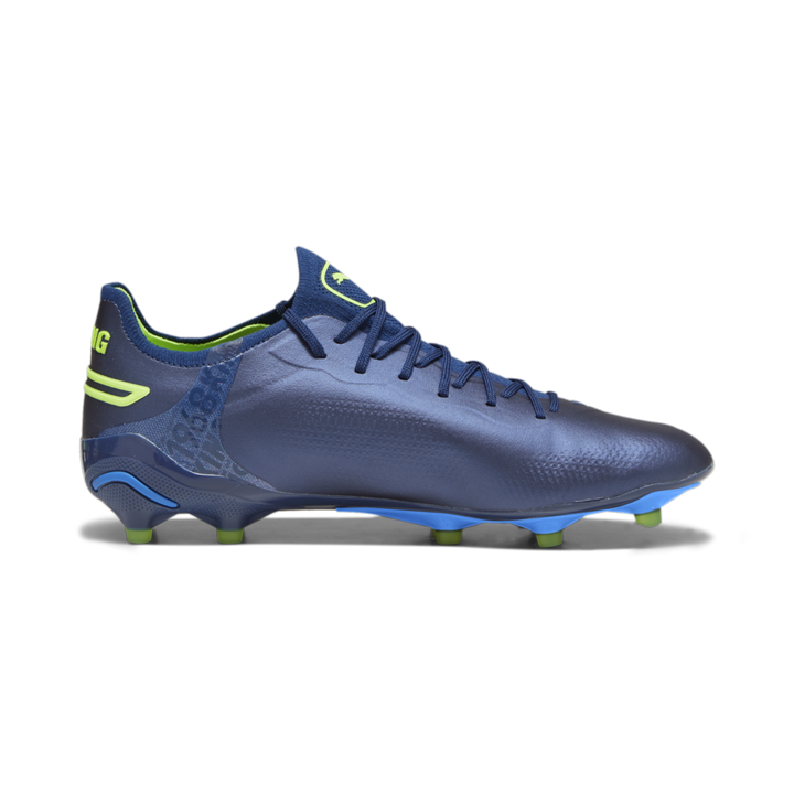 PUMA King Ultimate FG/AG Football Boot