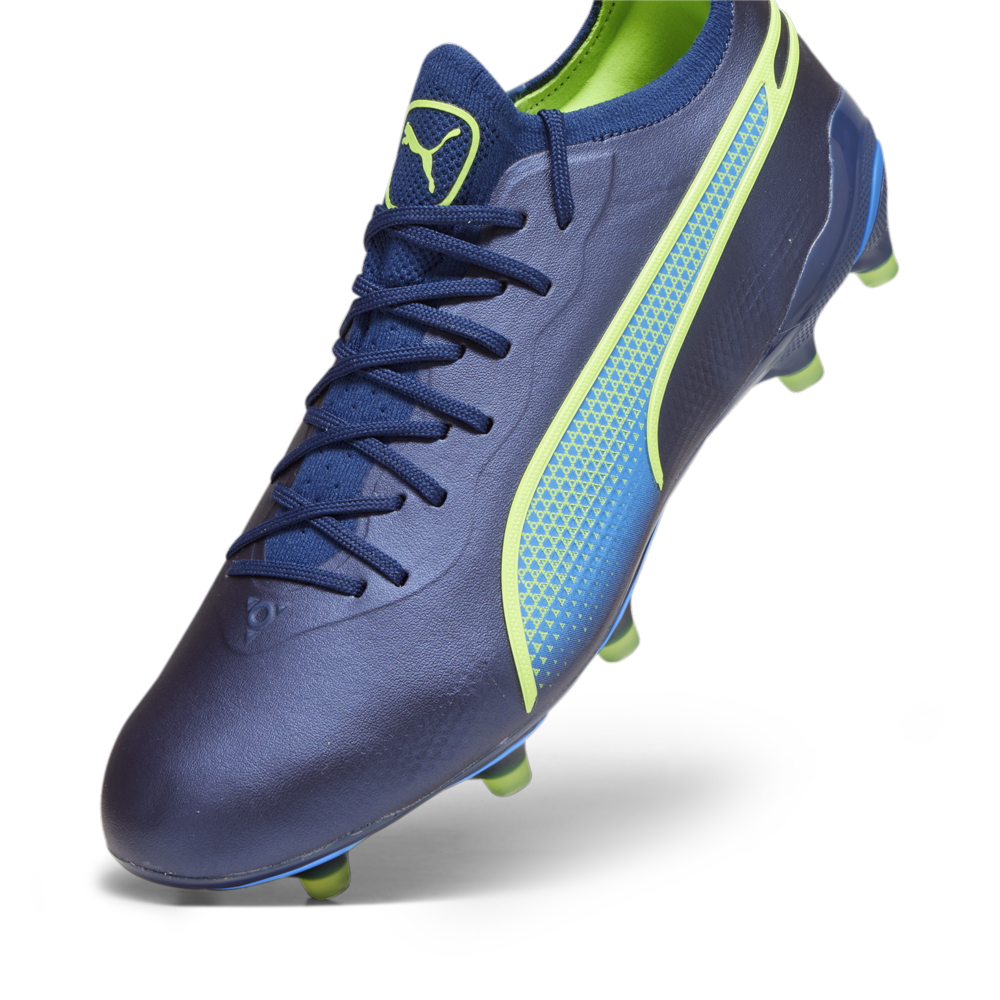 PUMA King Ultimate FG/AG Football Boot