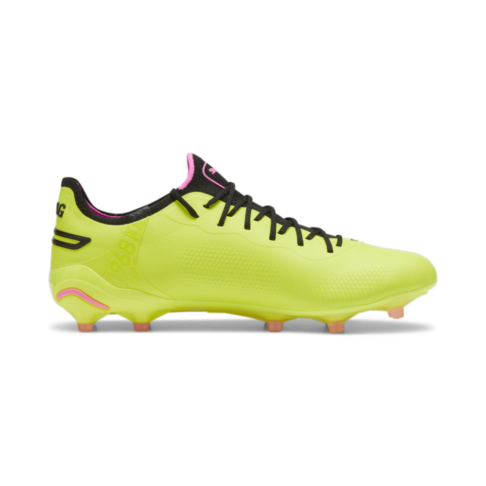 PUMA King Ultimate FG/AG Firm Ground Soccer Cleats