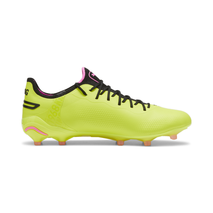 PUMA King Ultimate FG/AG Firm Ground Soccer Cleats