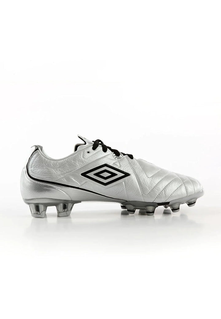 Umbro Speciali Pro 4 HG Hard Ground Football Boots White/Silver