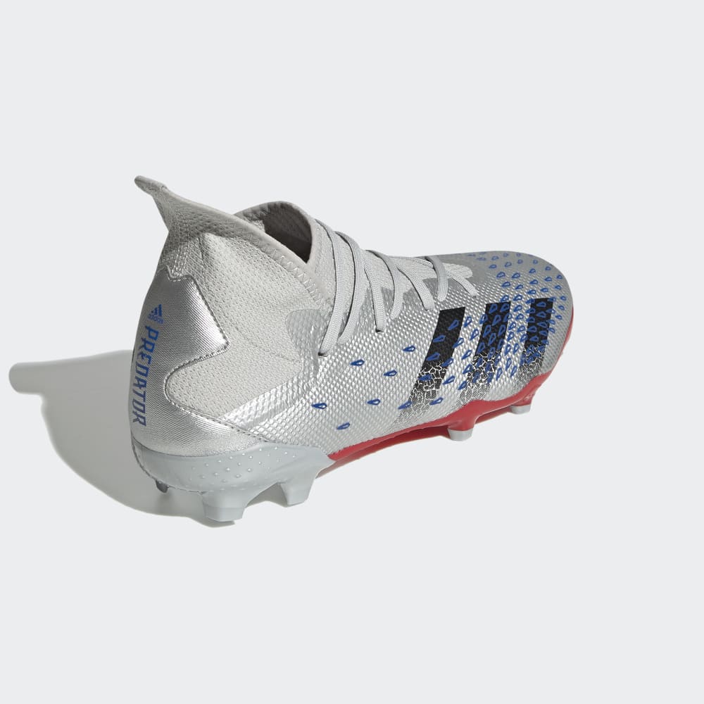 Botas de fútbol para terreno firme adidas Predator Freak 3 FG Plata/Negro/Rojo